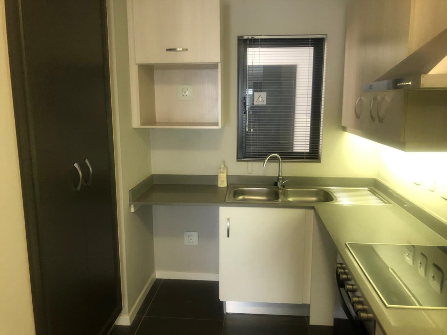 1 Bedroom Property for Sale in Rivonia Gauteng