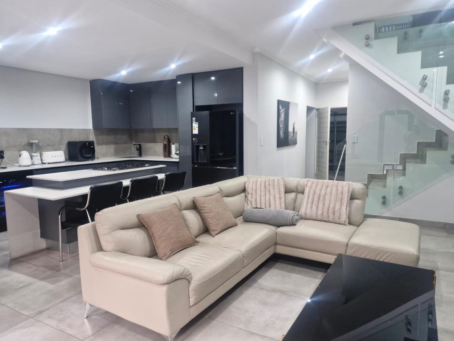 3 Bedroom Property for Sale in Edenburg Gauteng
