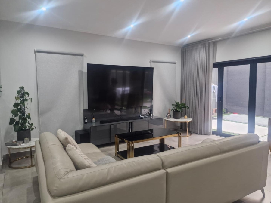 3 Bedroom Property for Sale in Edenburg Gauteng