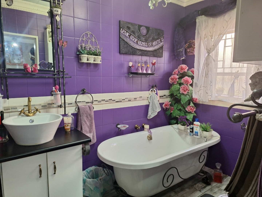 3 Bedroom Property for Sale in Gosforth Park Gauteng