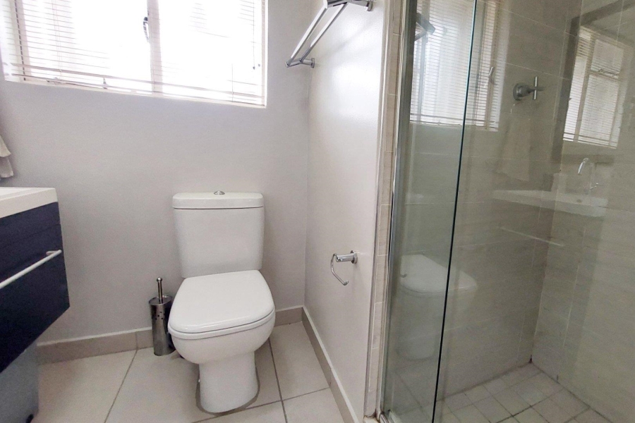 To Let 2 Bedroom Property for Rent in Parkmore Gauteng