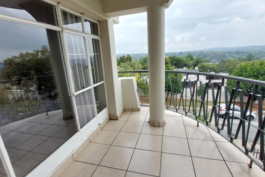 To Let 2 Bedroom Property for Rent in Parkmore Gauteng