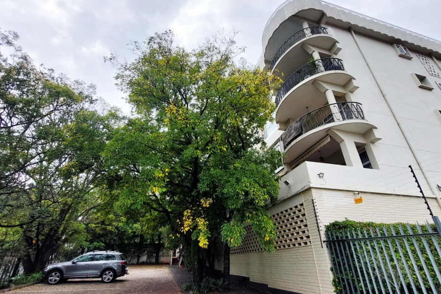 To Let 2 Bedroom Property for Rent in Parkmore Gauteng