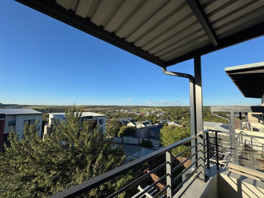 To Let 1 Bedroom Property for Rent in Fourways Gauteng