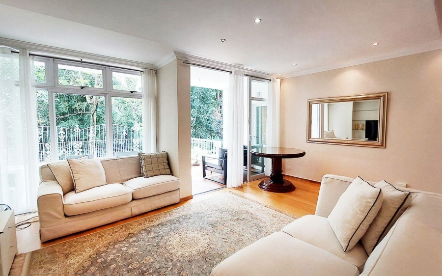To Let 2 Bedroom Property for Rent in Illovo Gauteng
