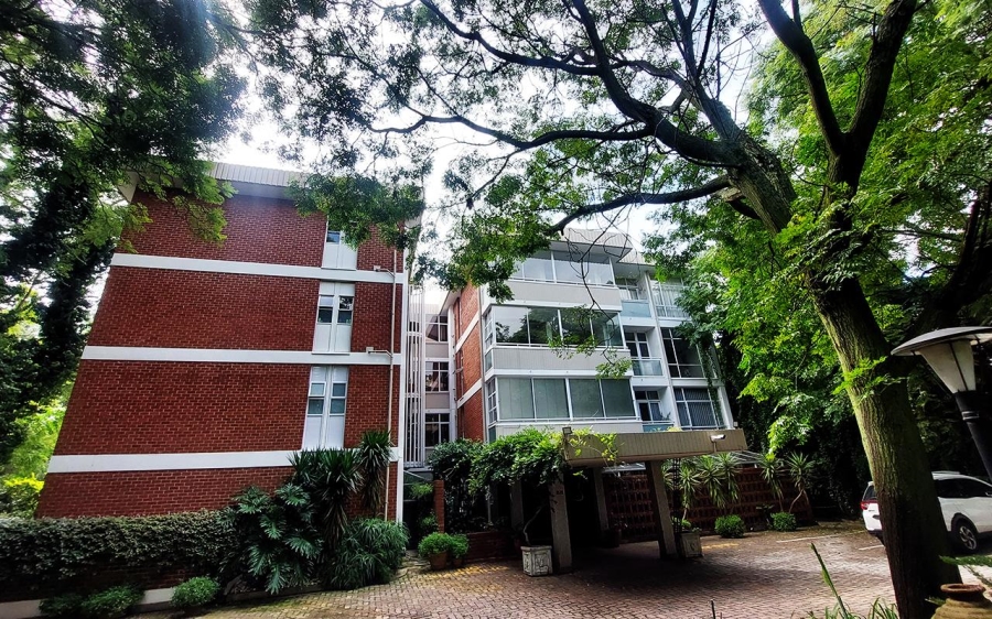 To Let 2 Bedroom Property for Rent in Illovo Gauteng