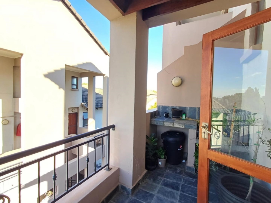 To Let 2 Bedroom Property for Rent in Ferndale Gauteng