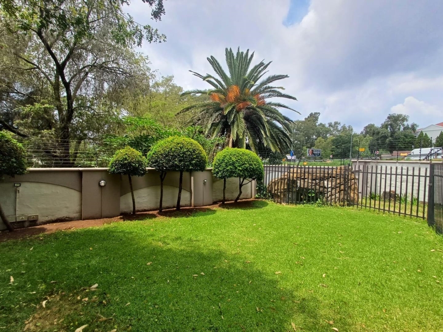 To Let 2 Bedroom Property for Rent in Ferndale Gauteng