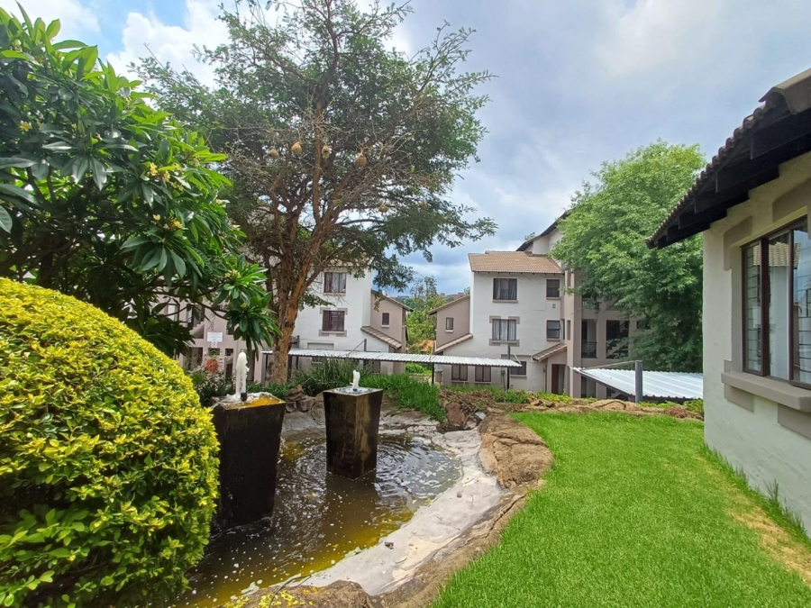 To Let 2 Bedroom Property for Rent in Ferndale Gauteng