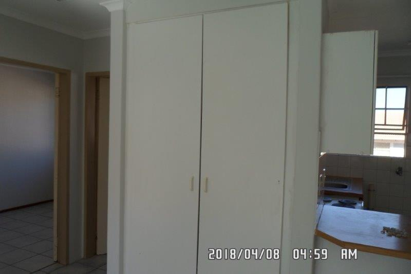 To Let 2 Bedroom Property for Rent in Die Hoewes Gauteng