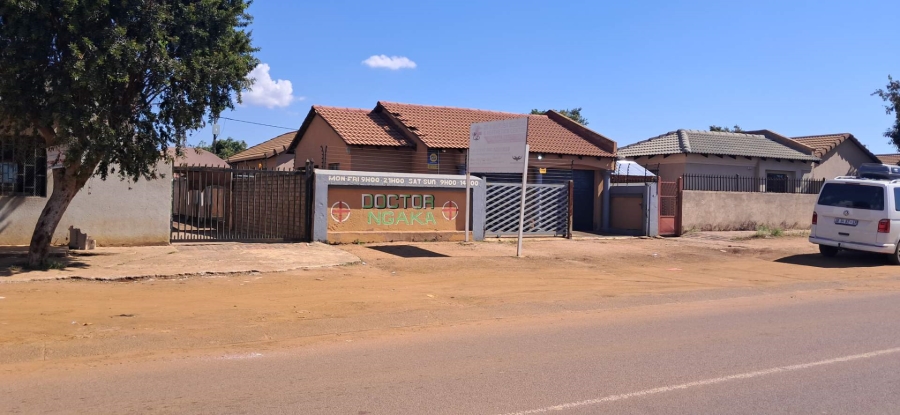 3 Bedroom Property for Sale in Soshanguve VV Gauteng