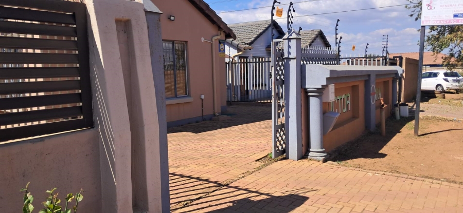 3 Bedroom Property for Sale in Soshanguve VV Gauteng
