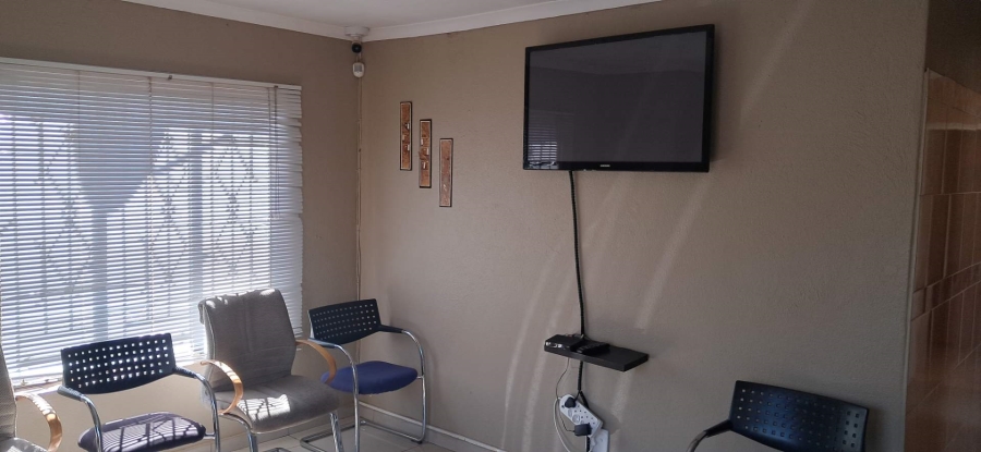 3 Bedroom Property for Sale in Soshanguve VV Gauteng