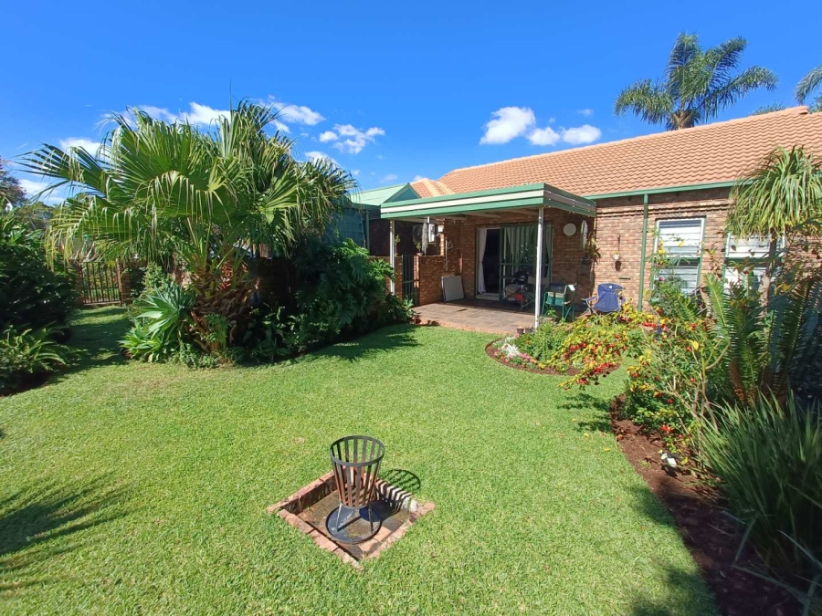 2 Bedroom Property for Sale in Die Hoewes Gauteng