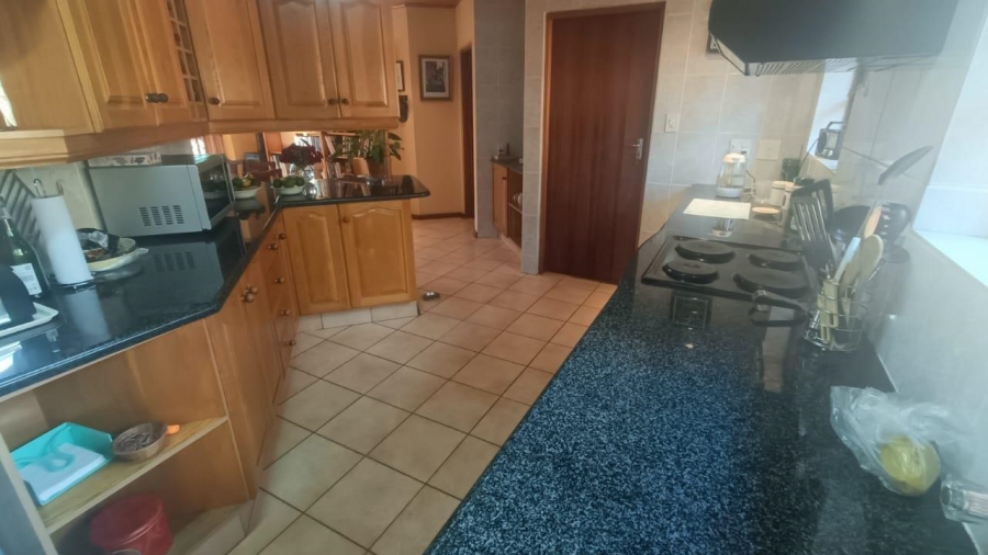 3 Bedroom Property for Sale in Hennopspark Gauteng
