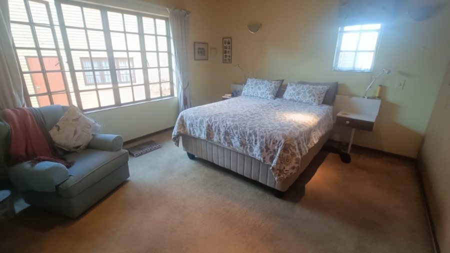 3 Bedroom Property for Sale in Hennopspark Gauteng
