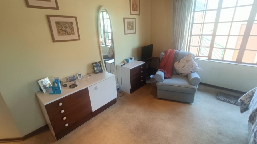 3 Bedroom Property for Sale in Hennopspark Gauteng
