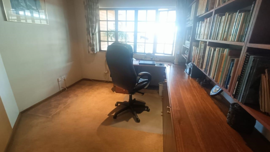 3 Bedroom Property for Sale in Hennopspark Gauteng