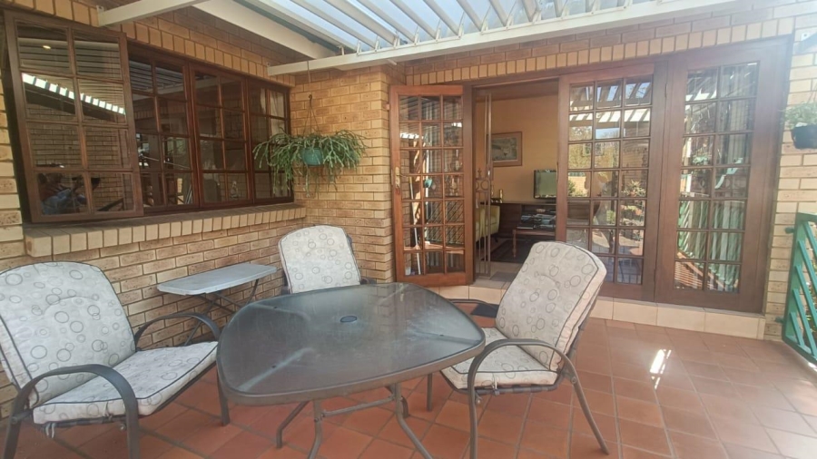 3 Bedroom Property for Sale in Hennopspark Gauteng