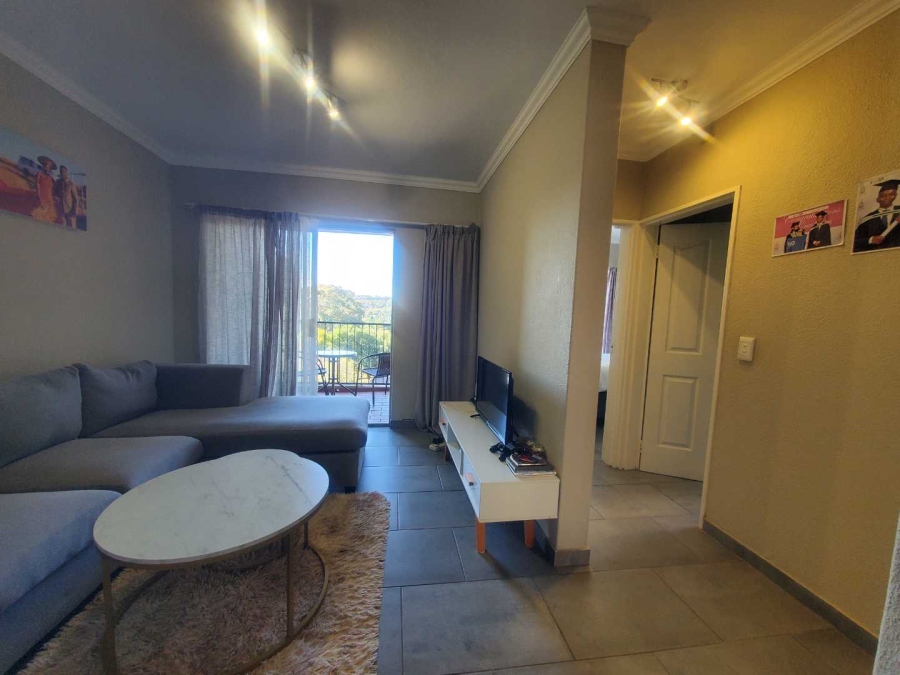 To Let 2 Bedroom Property for Rent in Wilro Park Gauteng