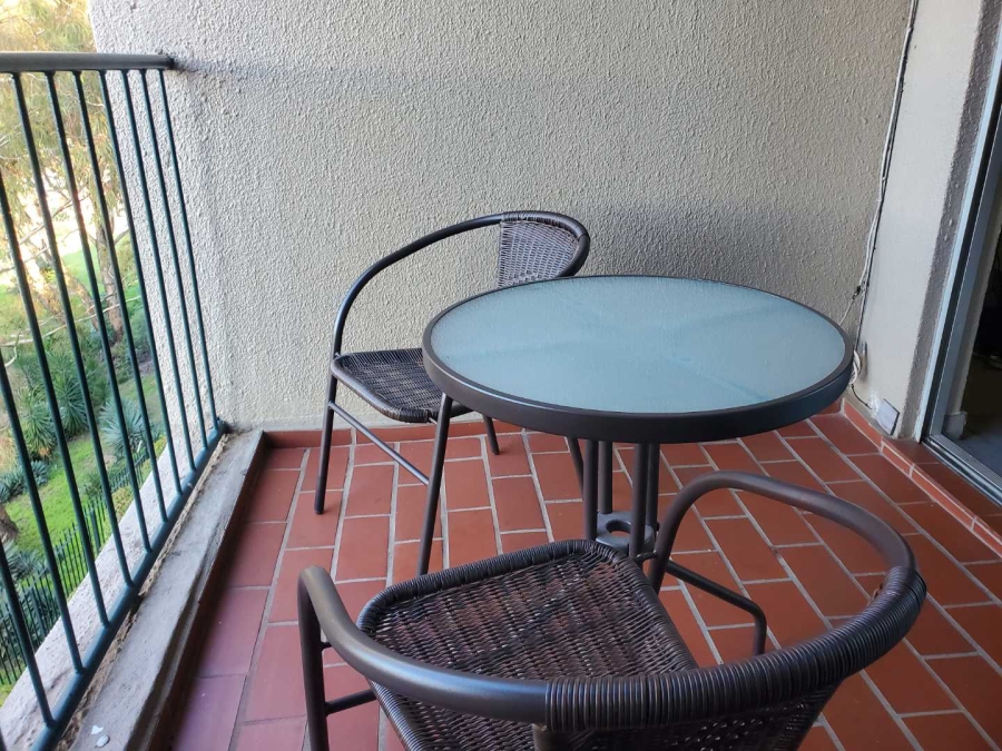 To Let 2 Bedroom Property for Rent in Wilro Park Gauteng