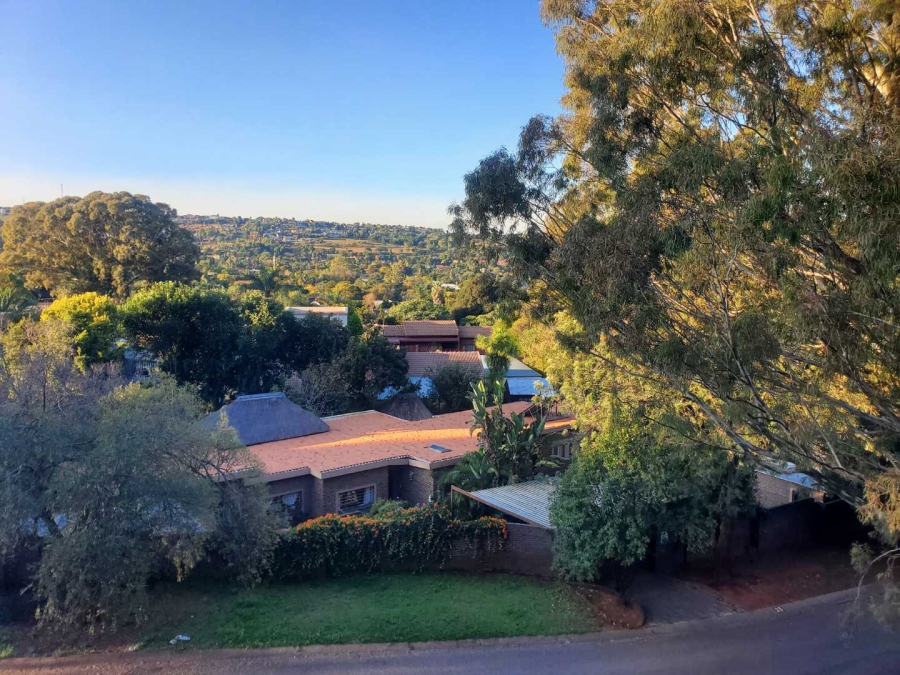 To Let 2 Bedroom Property for Rent in Wilro Park Gauteng
