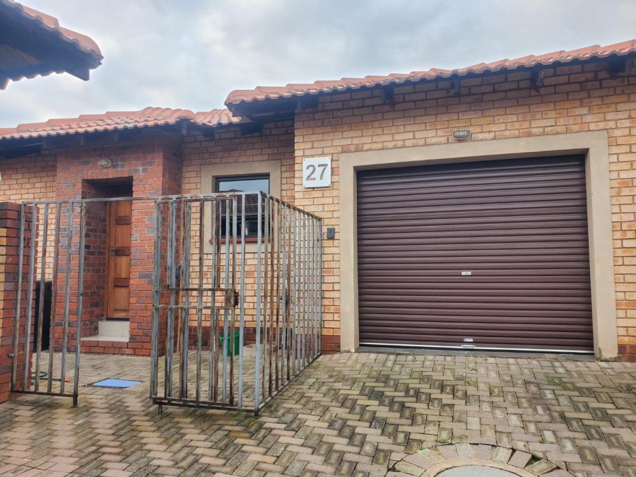 3 Bedroom Property for Sale in Groblerpark Gauteng
