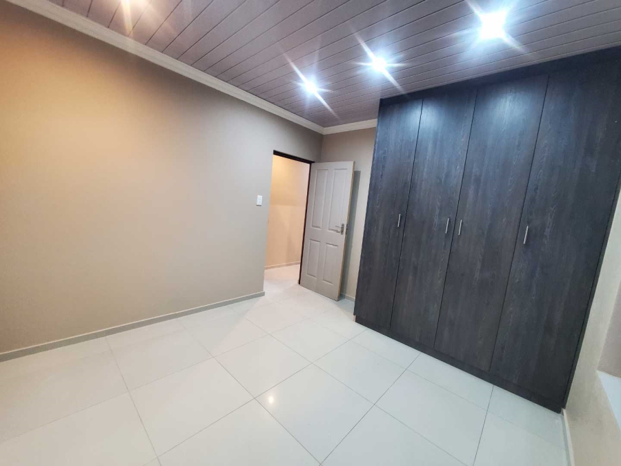 3 Bedroom Property for Sale in Groblerpark Gauteng