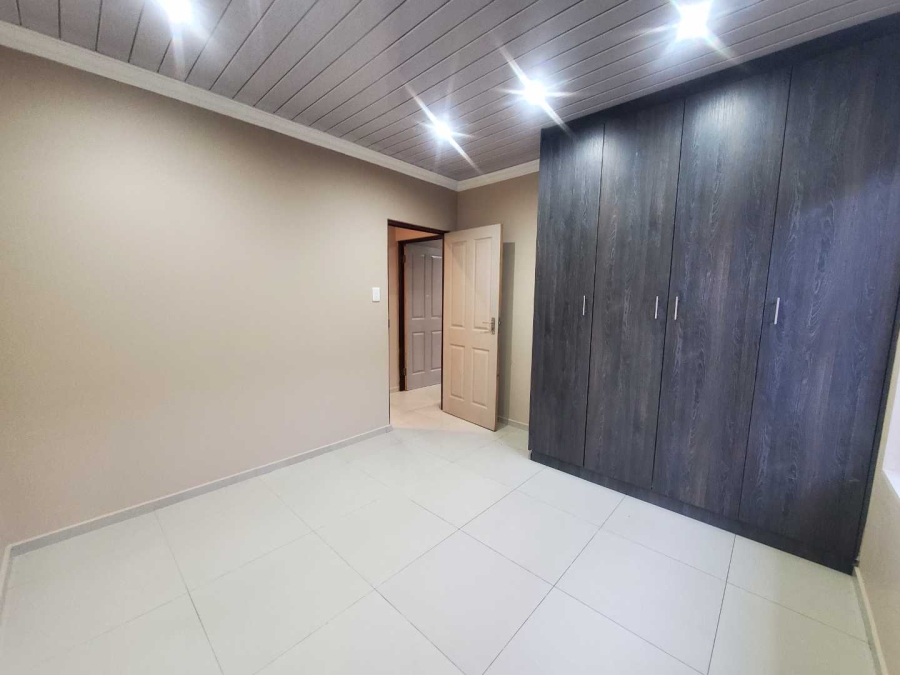 3 Bedroom Property for Sale in Groblerpark Gauteng