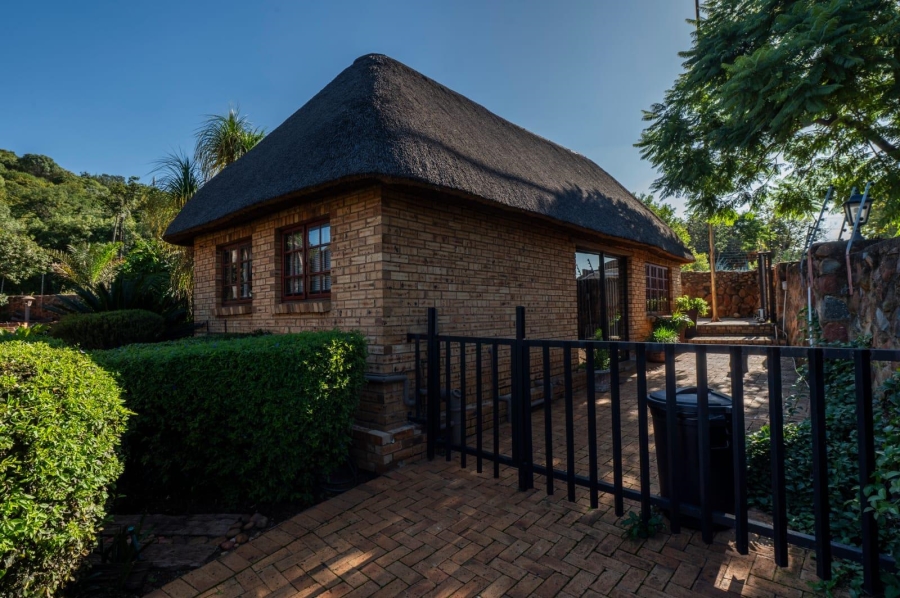 3 Bedroom Property for Sale in Glenvista Gauteng