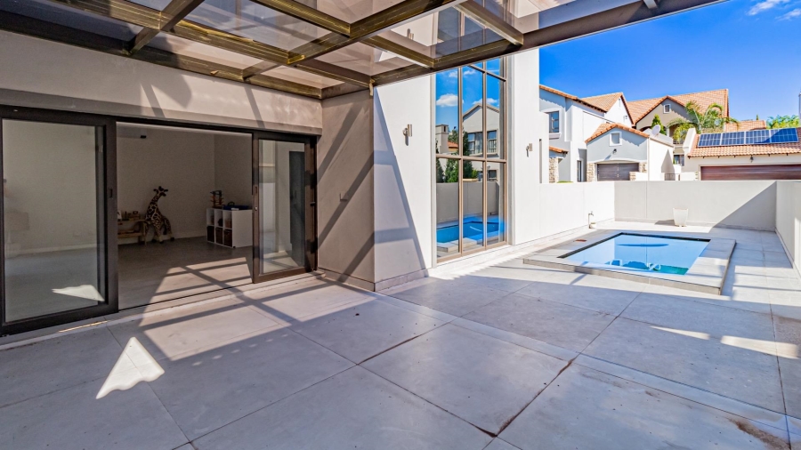 3 Bedroom Property for Sale in Fourways Gauteng