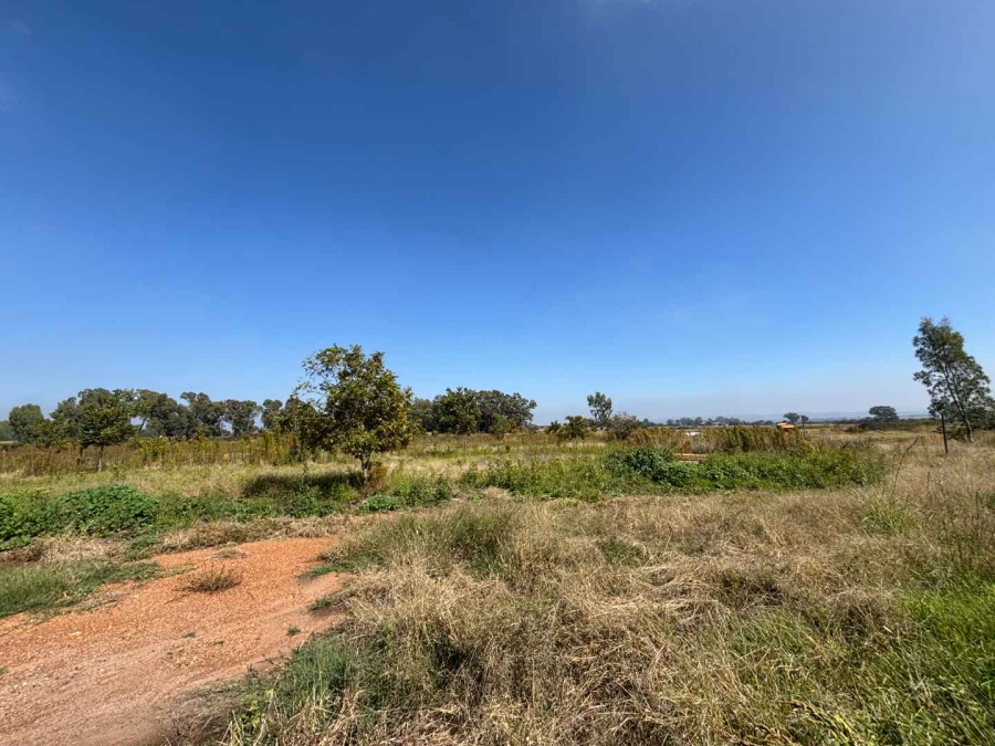 7 Bedroom Property for Sale in Schoongezicht Gauteng