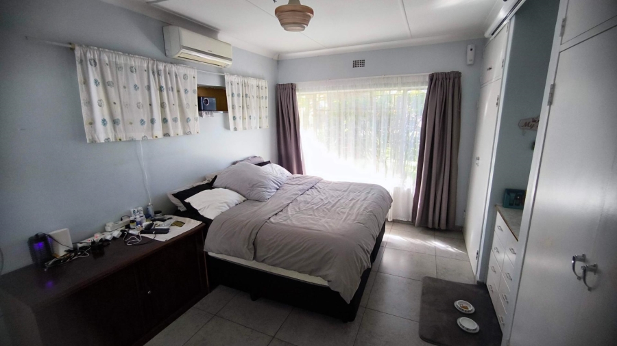 4 Bedroom Property for Sale in Brackenhurst Gauteng