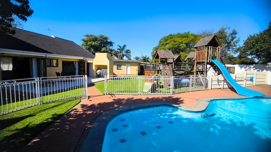 4 Bedroom Property for Sale in Brackenhurst Gauteng