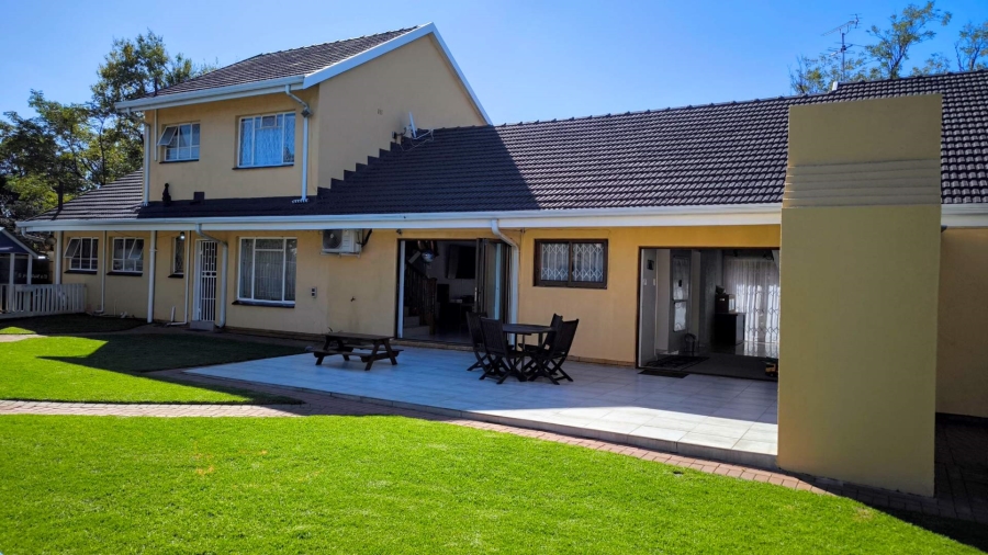 4 Bedroom Property for Sale in Brackenhurst Gauteng
