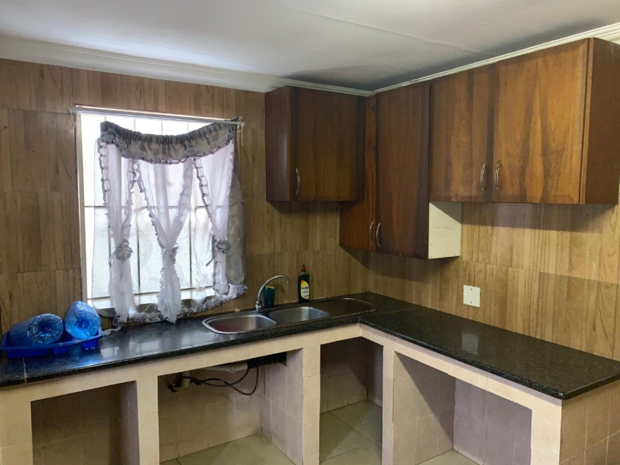 4 Bedroom Property for Sale in Rosettenville Gauteng