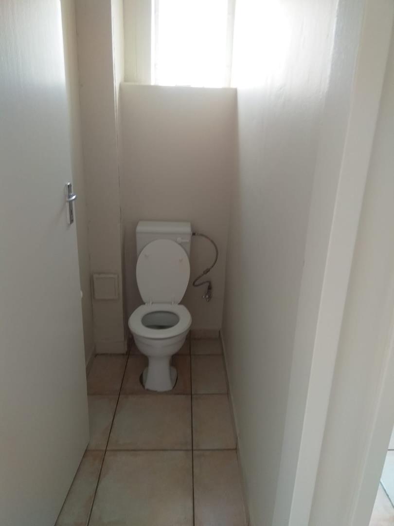 2 Bedroom Property for Sale in Pretoria West Gauteng