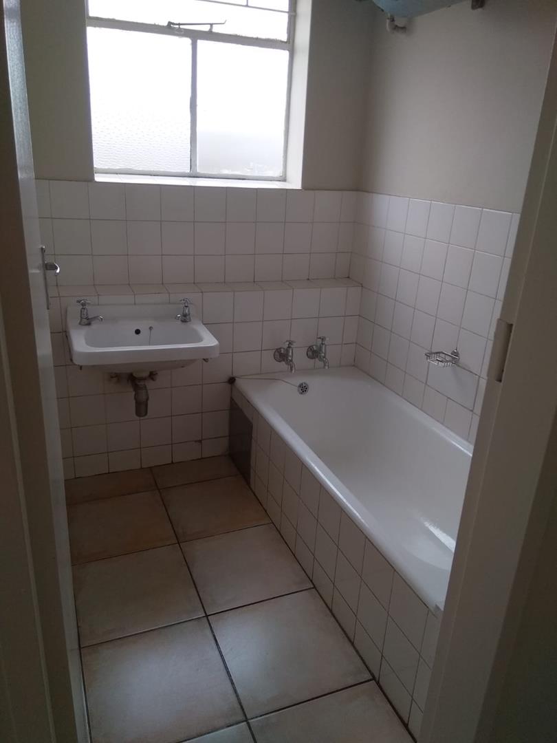 2 Bedroom Property for Sale in Pretoria West Gauteng