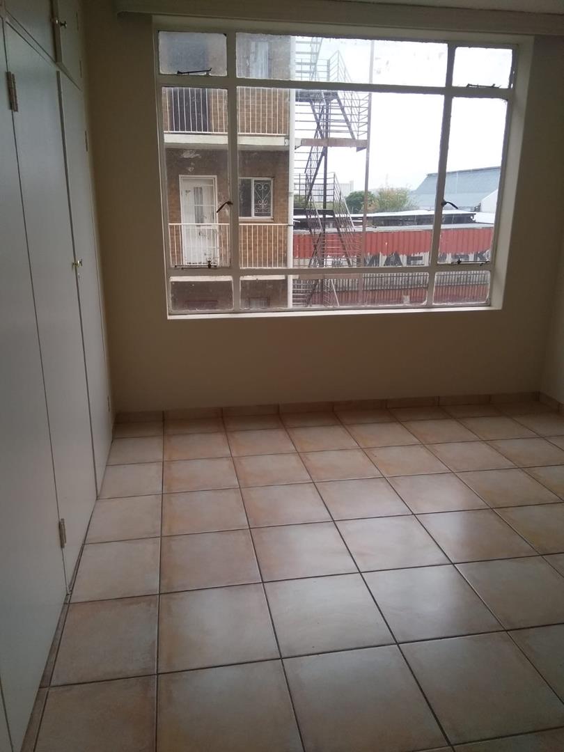 2 Bedroom Property for Sale in Pretoria West Gauteng