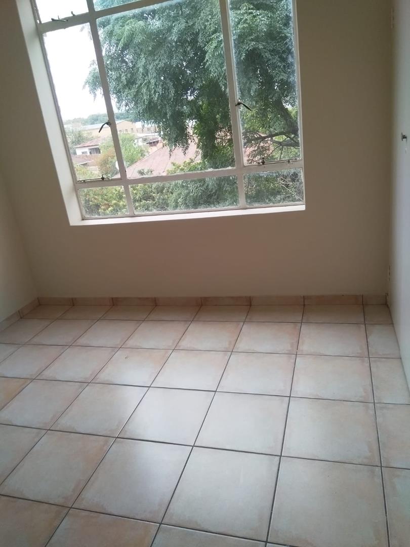 2 Bedroom Property for Sale in Pretoria West Gauteng