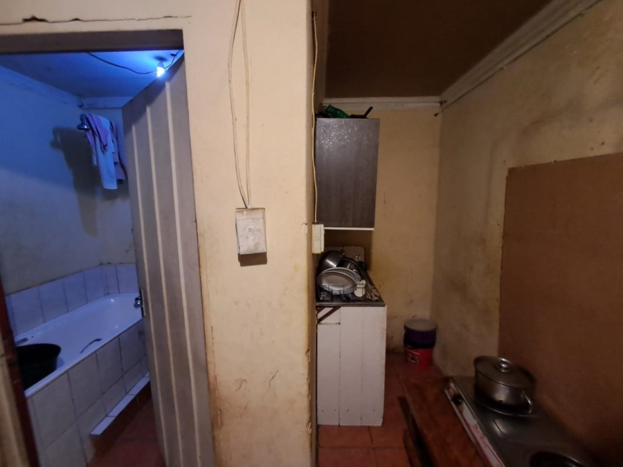 1 Bedroom Property for Sale in Olievenhoutbosch Gauteng