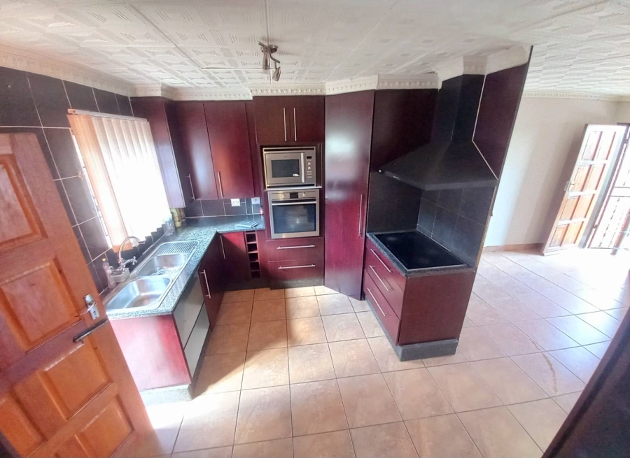 3 Bedroom Property for Sale in Danville Gauteng