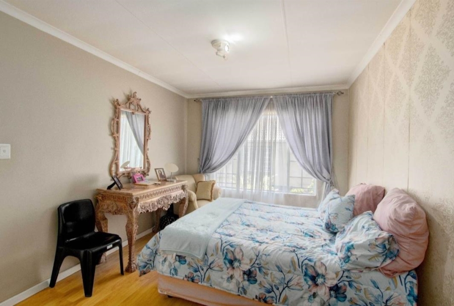 2 Bedroom Property for Sale in Willow Park Manor Gauteng