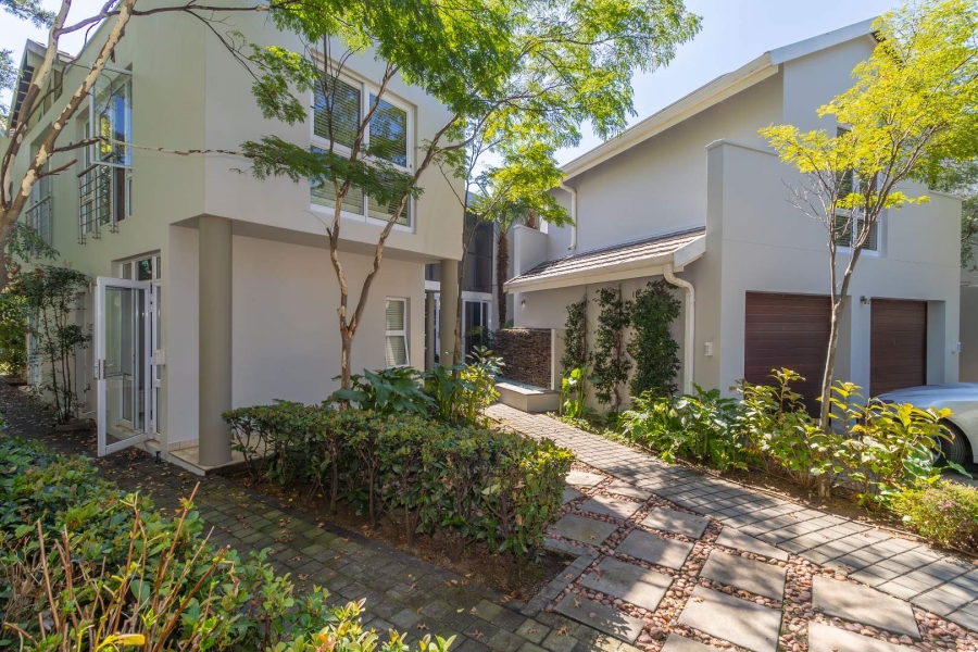 4 Bedroom Property for Sale in Hurlingham Gauteng