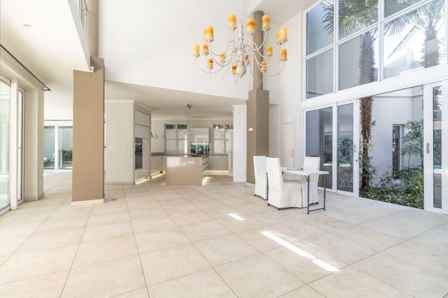 4 Bedroom Property for Sale in Hurlingham Gauteng