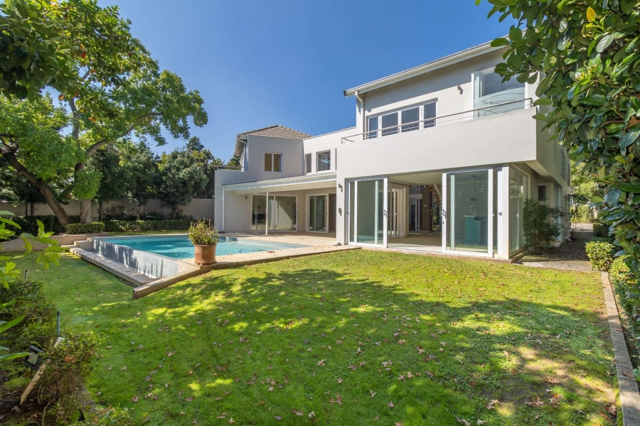 4 Bedroom Property for Sale in Hurlingham Gauteng