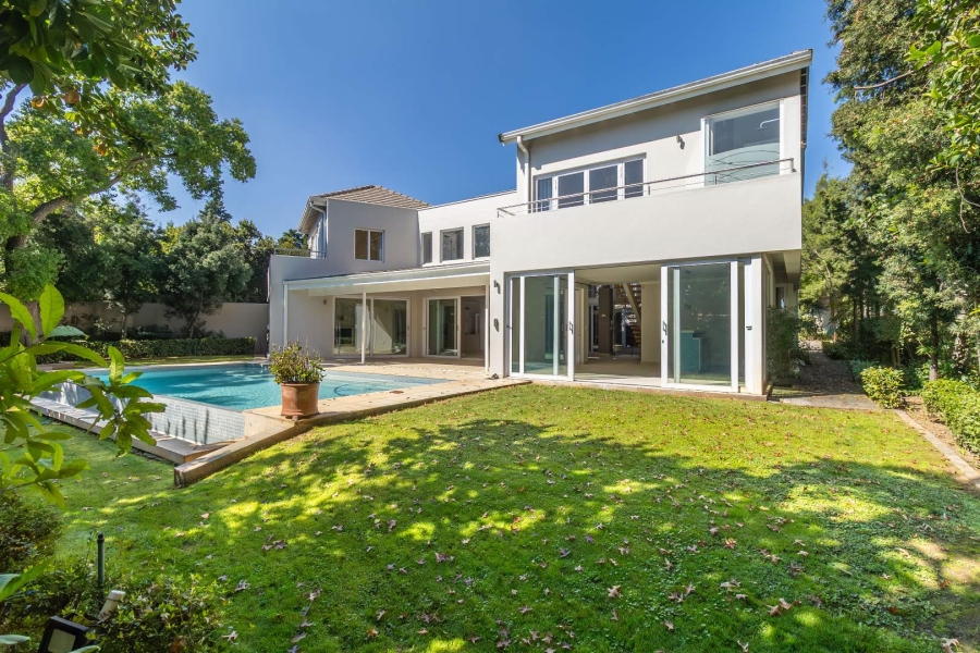 4 Bedroom Property for Sale in Hurlingham Gauteng