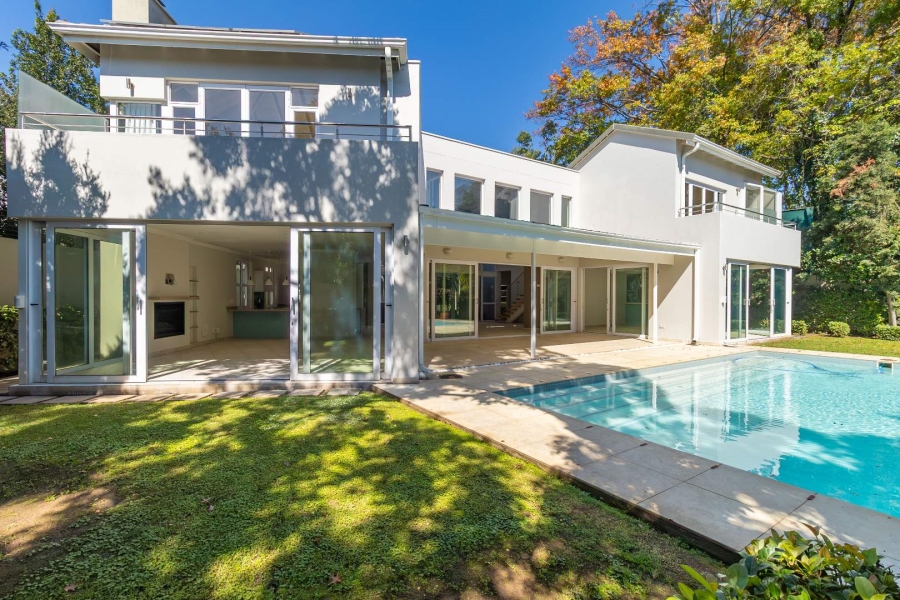 4 Bedroom Property for Sale in Hurlingham Gauteng