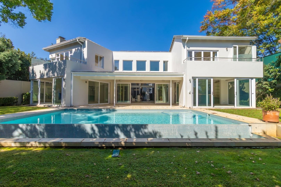 4 Bedroom Property for Sale in Hurlingham Gauteng