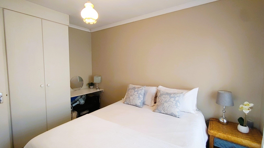 2 Bedroom Property for Sale in Elardus Park Gauteng